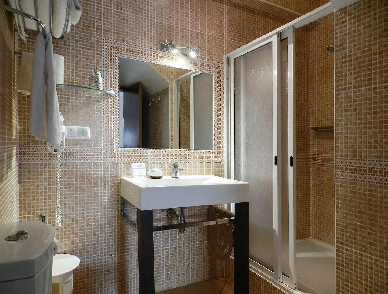 Residencia Julio Hotel Sagres Guest house